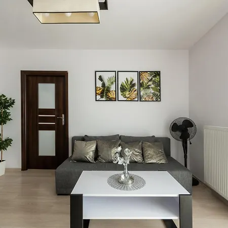 Loft 4 Osoby, Balkon, Miejsce Postojowe Apartment *